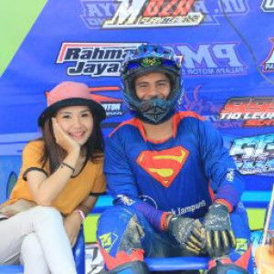 Tika Dwi Okta via profile icon