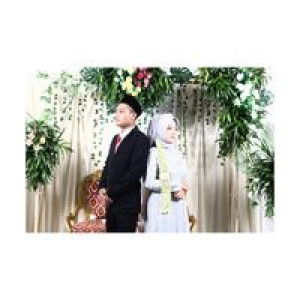 Zakiya Farkhatul Isnaini profile icon