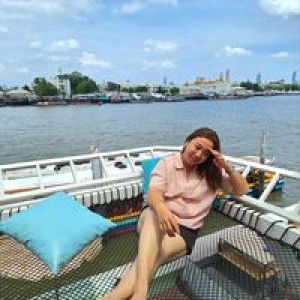 Ploy Jutamat profile icon