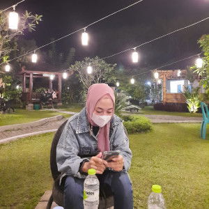 Aprilia Anggraeni profile icon