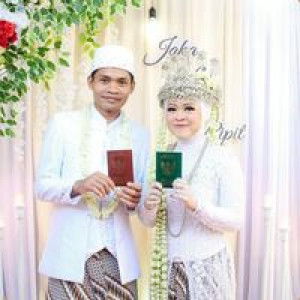 Pipit Handayani profile icon