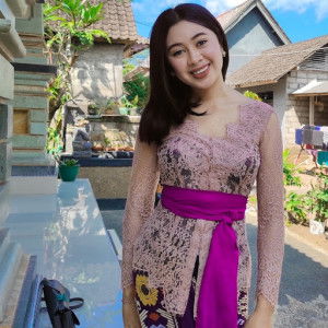 manik ayu profile icon