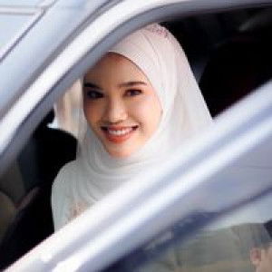 Hajar Azman profile icon