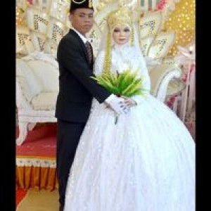 Fitri Juhairiyah profile icon