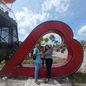 Mona Rafael profile icon