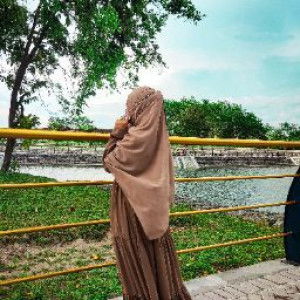 Rini Atik profile icon