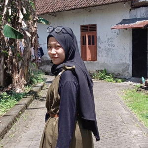 Vivi Syafira profile icon