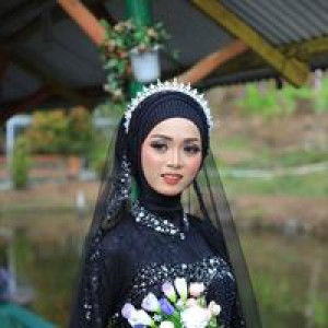 Siti Maslihah profile icon