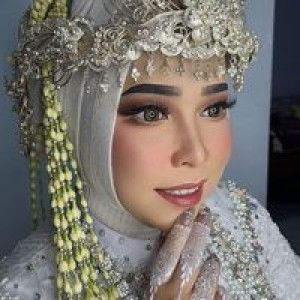 Ella Dilla profile icon