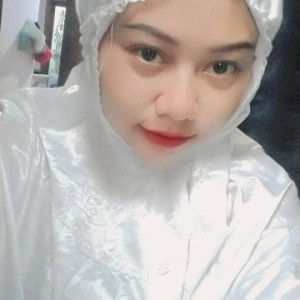 lutviah herawati profile icon