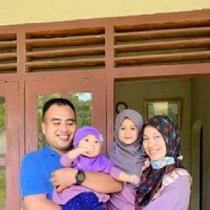 Nurhayati Putri profile icon