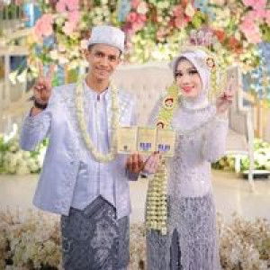 Ade Nurmalia profile icon