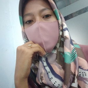 Dewi Nur profile icon