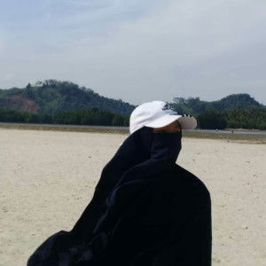 Nida Nadhifa profile icon