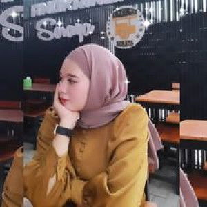 Fitri Saragih profile icon