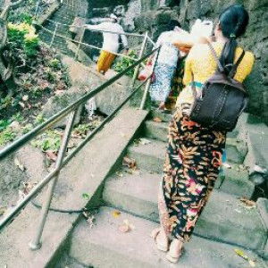 PUTU ARDANI OFFICIAL profile icon