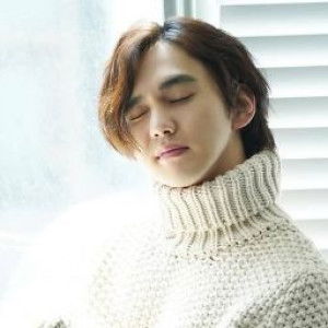 ayu ashari profile icon