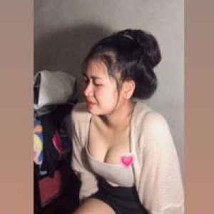 อ๋อม' จ๋าา profile icon