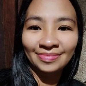 Emie Flores profile icon