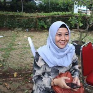 Ratna Robiatul Adawiyah profile icon