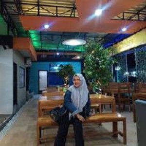 Warni Wardiah profile icon