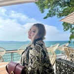 Catherine Derulo profile icon