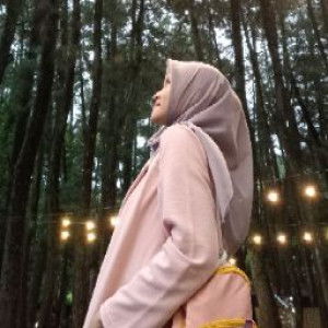 Umi Chairani profile icon