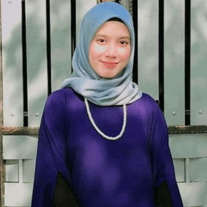 Nur Erwana profile icon