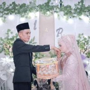 Inthan Kumala Sarie profile icon