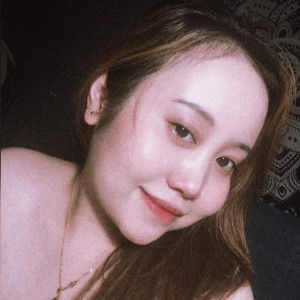 Natasha julkarnain profile icon