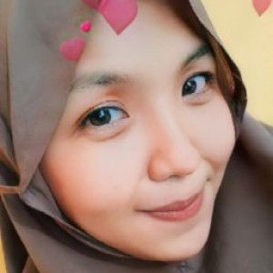 Tia Komala Sari profile icon