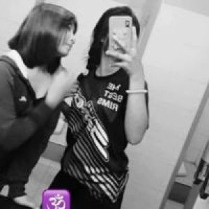 รำ' คาญญญ. profile icon