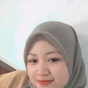 Elok Fitri profile icon