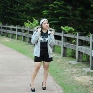 Dewi Nababan profile icon