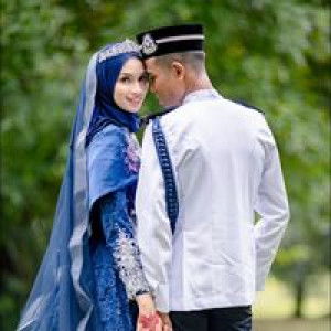 Nur Qurratuaini profile icon