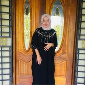 Nik Noor Shafiza profile icon