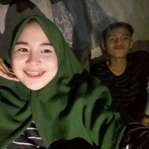 Fitriani profile icon