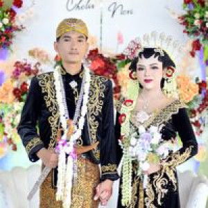 Vi Novi profile icon