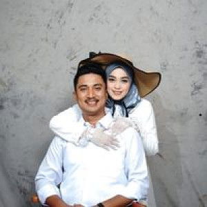 Poppy Zaherman profile icon