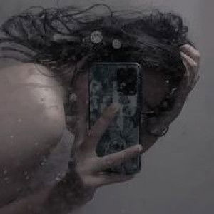 Lakkhana PhanPhai profile icon