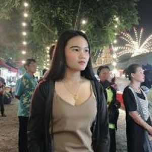 Piyapha Intharasing profile icon