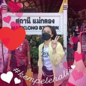 Kat Busarin profile icon