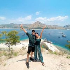 Lati Kartika Sari profile icon