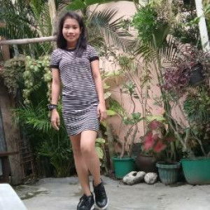 Queenie Abad Santos profile icon