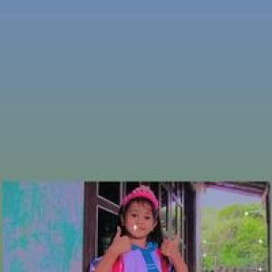 Tri Yulianti profile icon