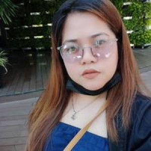 Honelyn Dometita profile icon