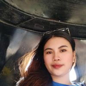 Lore Laurino profile icon