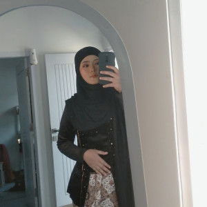 Elvina Nisa Astuti profile icon