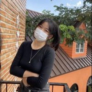 Thanyalak Naioon profile icon