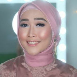 Nina Indriani profile icon